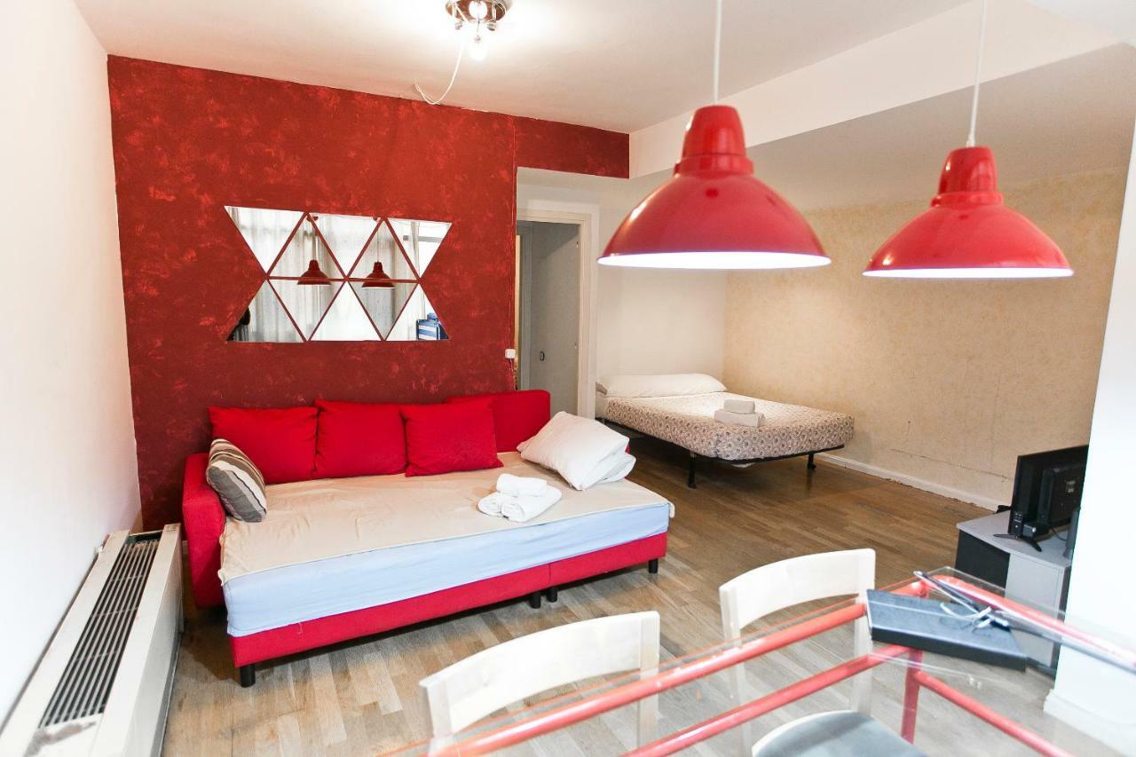 Apartamento San Bernardo マドリード エクステリア 写真
