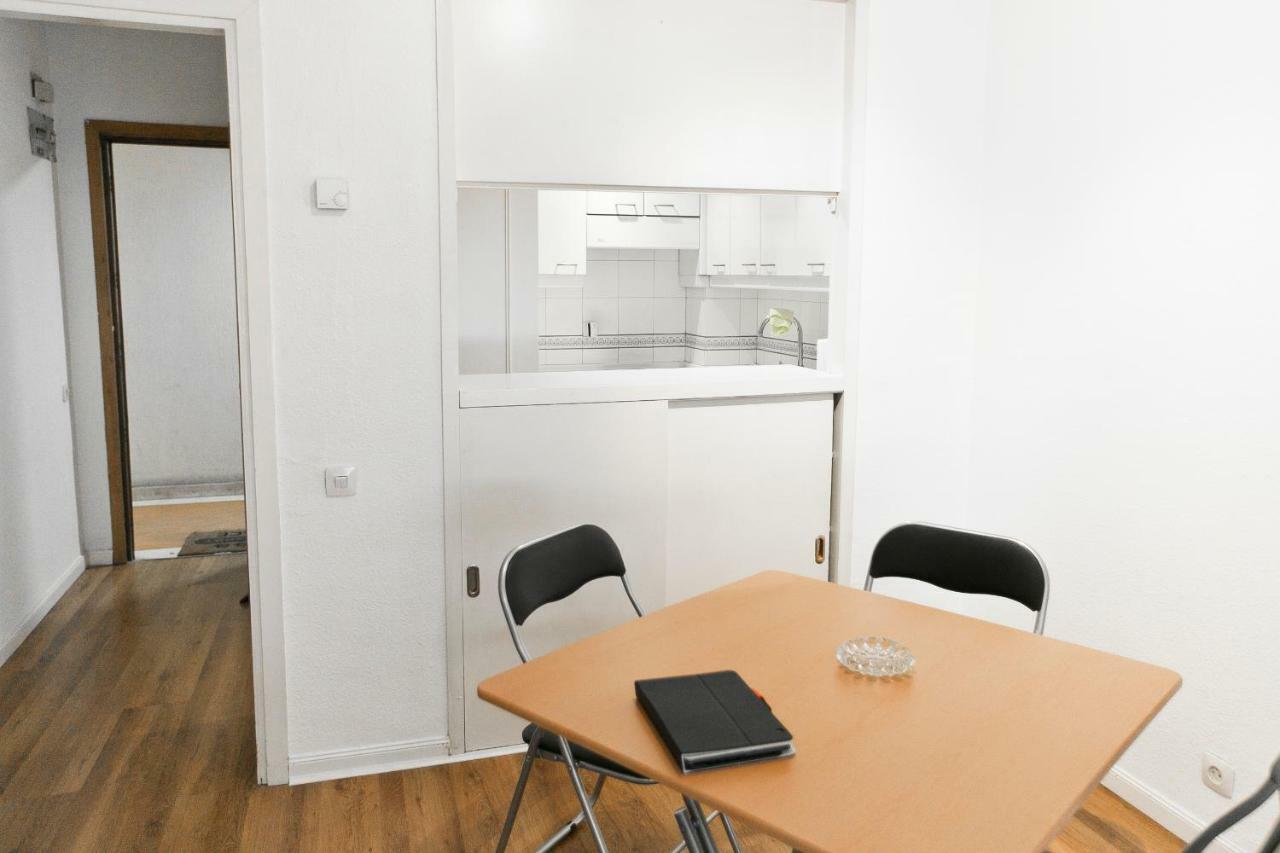 Apartamento San Bernardo マドリード エクステリア 写真