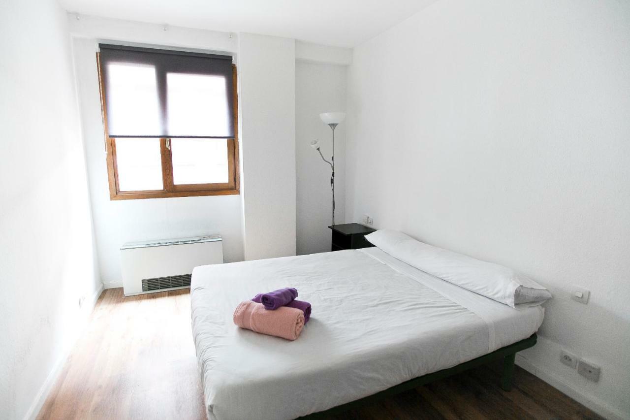 Apartamento San Bernardo マドリード エクステリア 写真