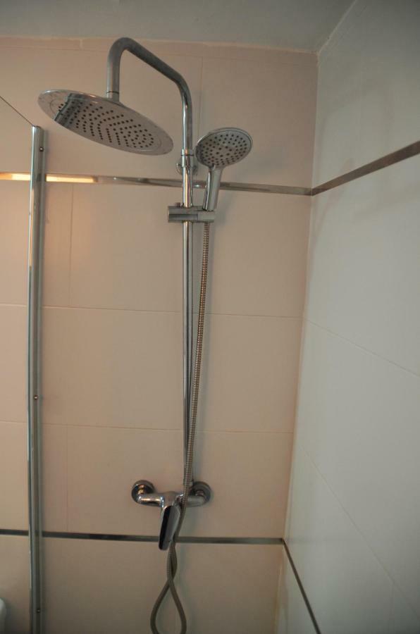 Apartamento San Bernardo マドリード エクステリア 写真